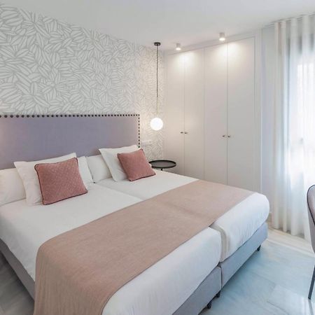 מאלגה Premium Apartment & Free Parking By Ele Apartments מראה חיצוני תמונה